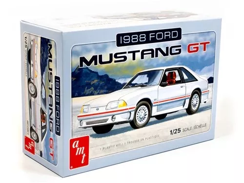 AMT 1988 Ford Mustang GT 1:25 Scale Model Kit