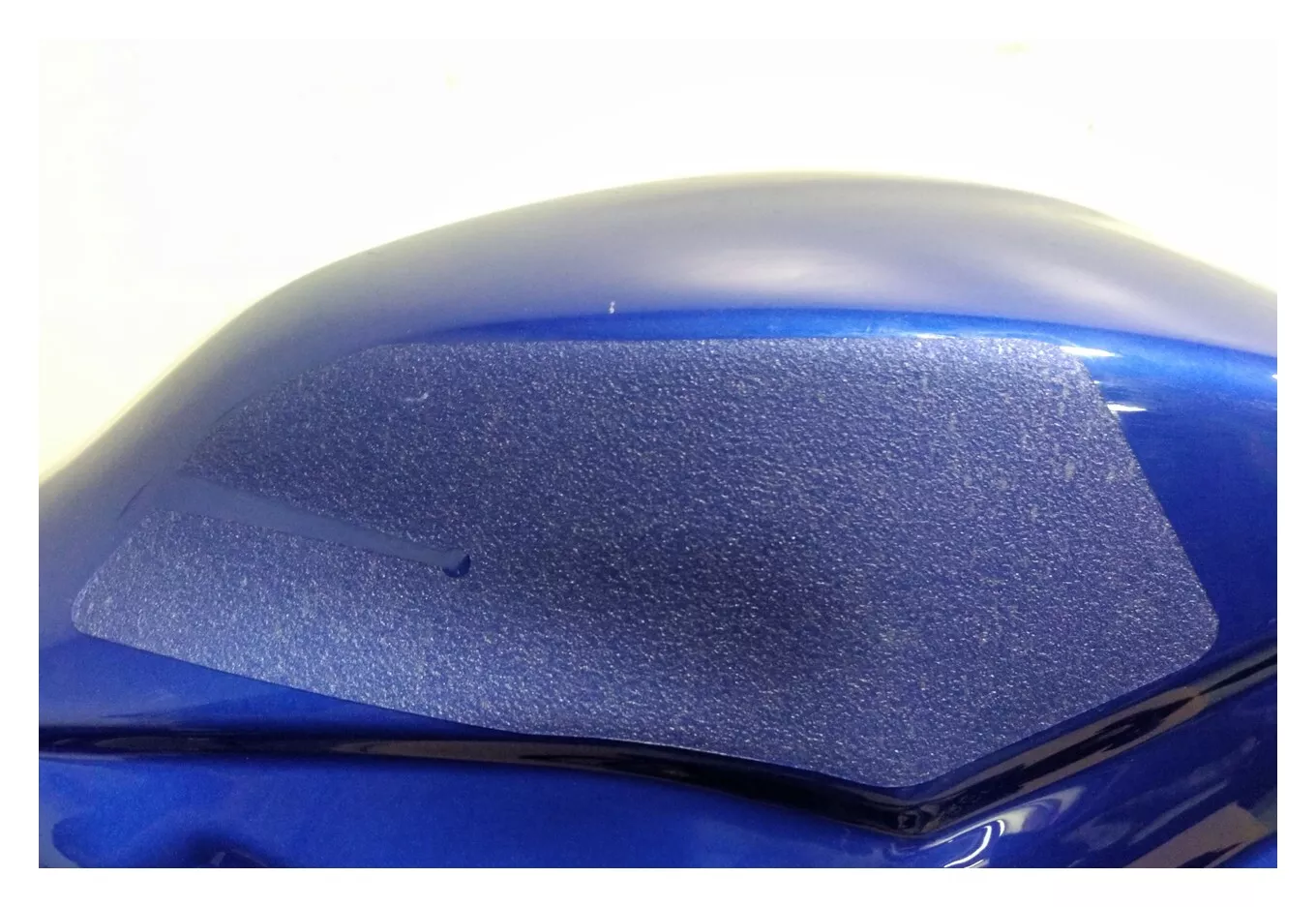 Graves Motorsports Tank Grip Yamaha R6 2017-2020