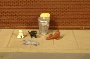HO Cats w/Gargage Can/6pcBachmann Train HO Scale