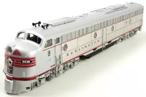 HO E8A Diesel CB&Q #9964/Red Stainless Steel/DCCBroadway Limited Train HO Scale