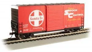 HO Hi-Cube Boxcar w/Sliding Door SFBachmann Train HO Scale