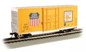 HO Hi-Cube Boxcar w/Sliding Door UPBachmann Train HO Scale