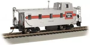 HO Off-Set Cupola Caboose Burlington #13530Bachmann Train HO Scale