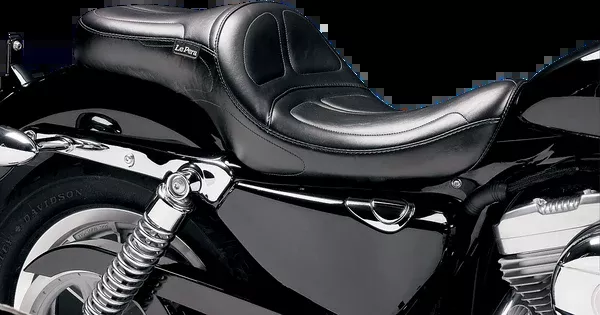 Le Pera Maverick Seat – Without Backrest – Stitched – Black – XL ’04-’22