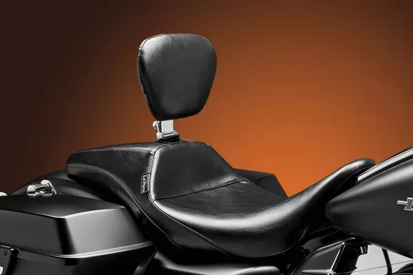 Le Pera Outcast Daddy Long Legs Seat – Full-Length – W/ Backrest – Smooth – Black – FL ’08-’24
