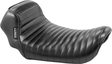 Le Pera Sprocket Solo Seat Pleated Black FXD ’06-’17 – LK-321PT