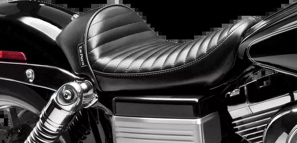 Le Pera Stubs Cafe Seat – Pleated – Black – FXD ’06-’17