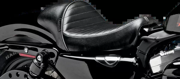 Le Pera Stubs Cafe Seat – Pleated – Black – XL ’04-’23