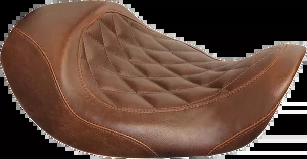 Mustang Forward Wide Tripper Solo Seat – Diamond – Brown – Dyna ’06-’17