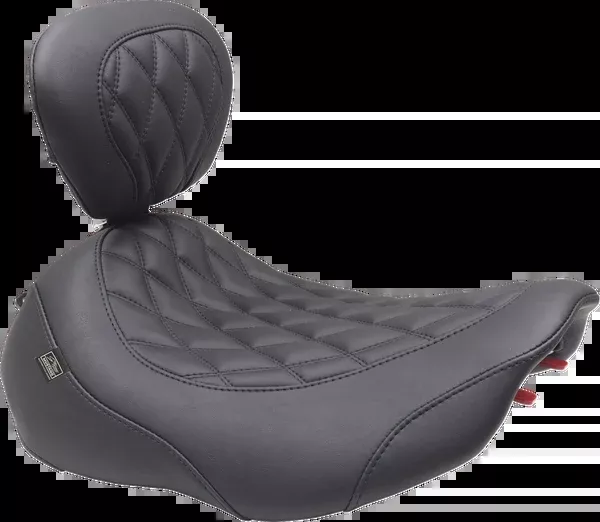 Mustang Wide Tripper™ Seat – Solo – Black Stitching – FLT/FLH ’23-’25