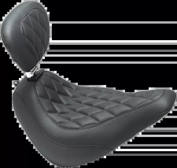 Mustang Wide Tripper™ Seat – With Driver’s Backrest – Diamond Stitch – FLSL ’18-’21