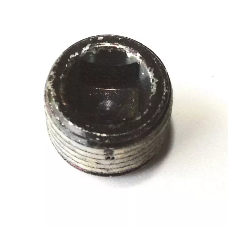 Omix Differential Cover Fill Plug 30 16595.95 fits 1966-2009 Jeep Cherokee, CJ5, CJ6, CJ7, Comanche, Commando, Grand Cherokee, J-100