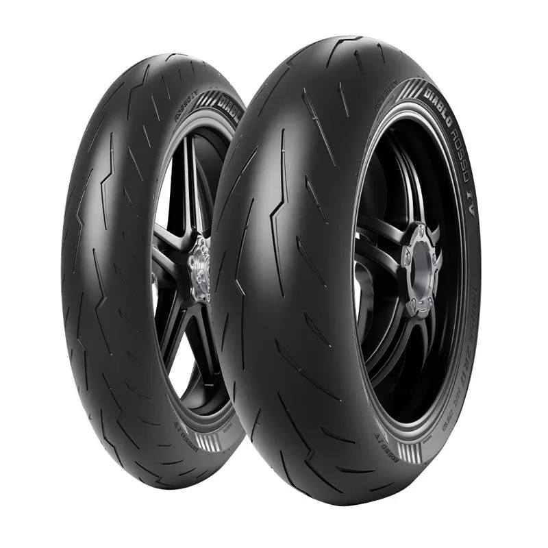 Pirelli 150/60R17 66H Diablo Rosso IV Rear
