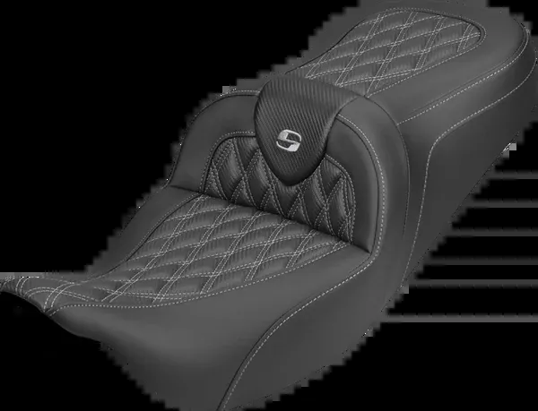Saddlemen Roadsofa™ Carbon Fiber Seat – Lattice – Silver Stitch – Without Backrest – FLH/FLT ’08-’25
