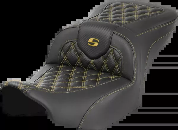 Saddlemen Roadsofa™ Seat – Carbon Fiber – Without Backrest – Gold Lattice Stitch – FLH/FLT ’23-’25