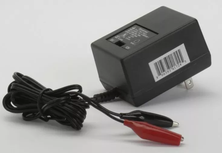 UPG Switchable 6V or 12V 0.5A SLA Battery Charger