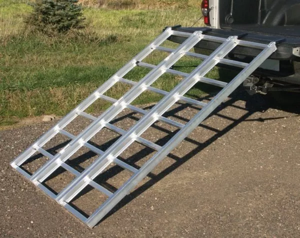 Yutrax TRI-Fold Loading Ramp